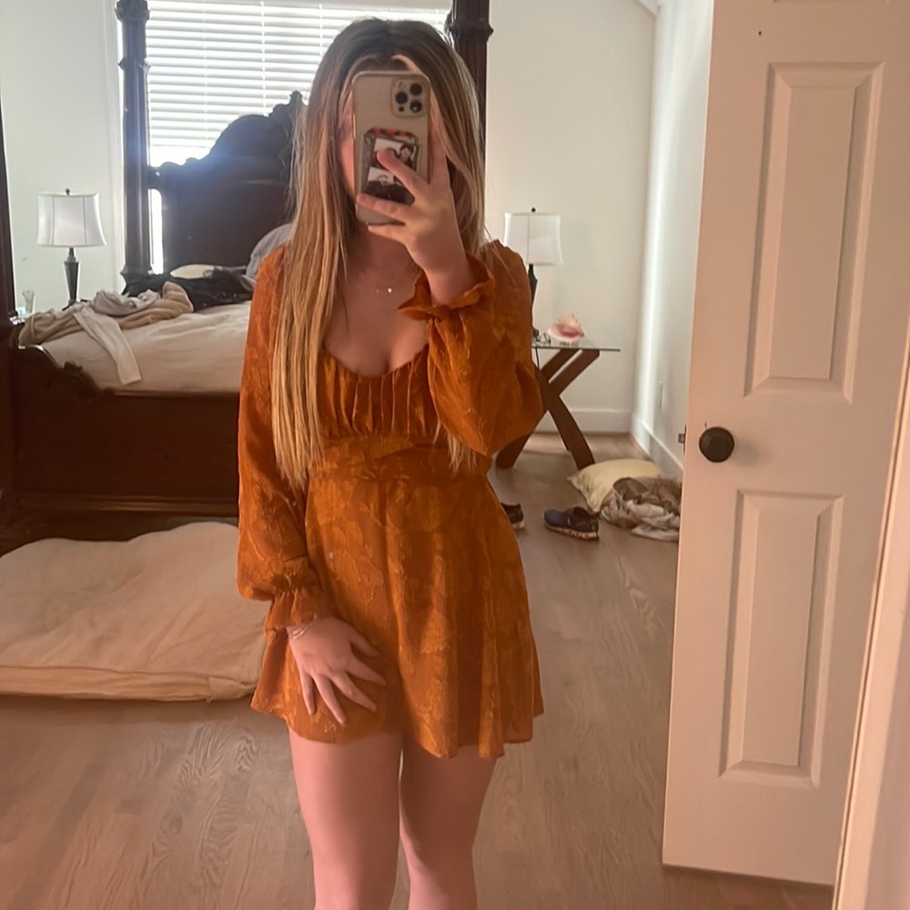 orange dress bow